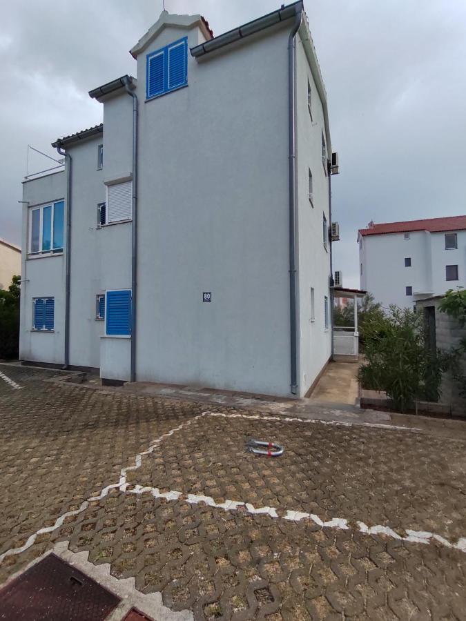 Apartman Karmen Apartment Srima Exterior photo