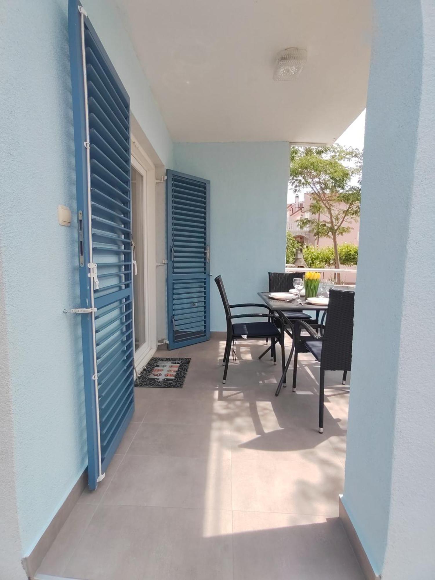 Apartman Karmen Apartment Srima Exterior photo
