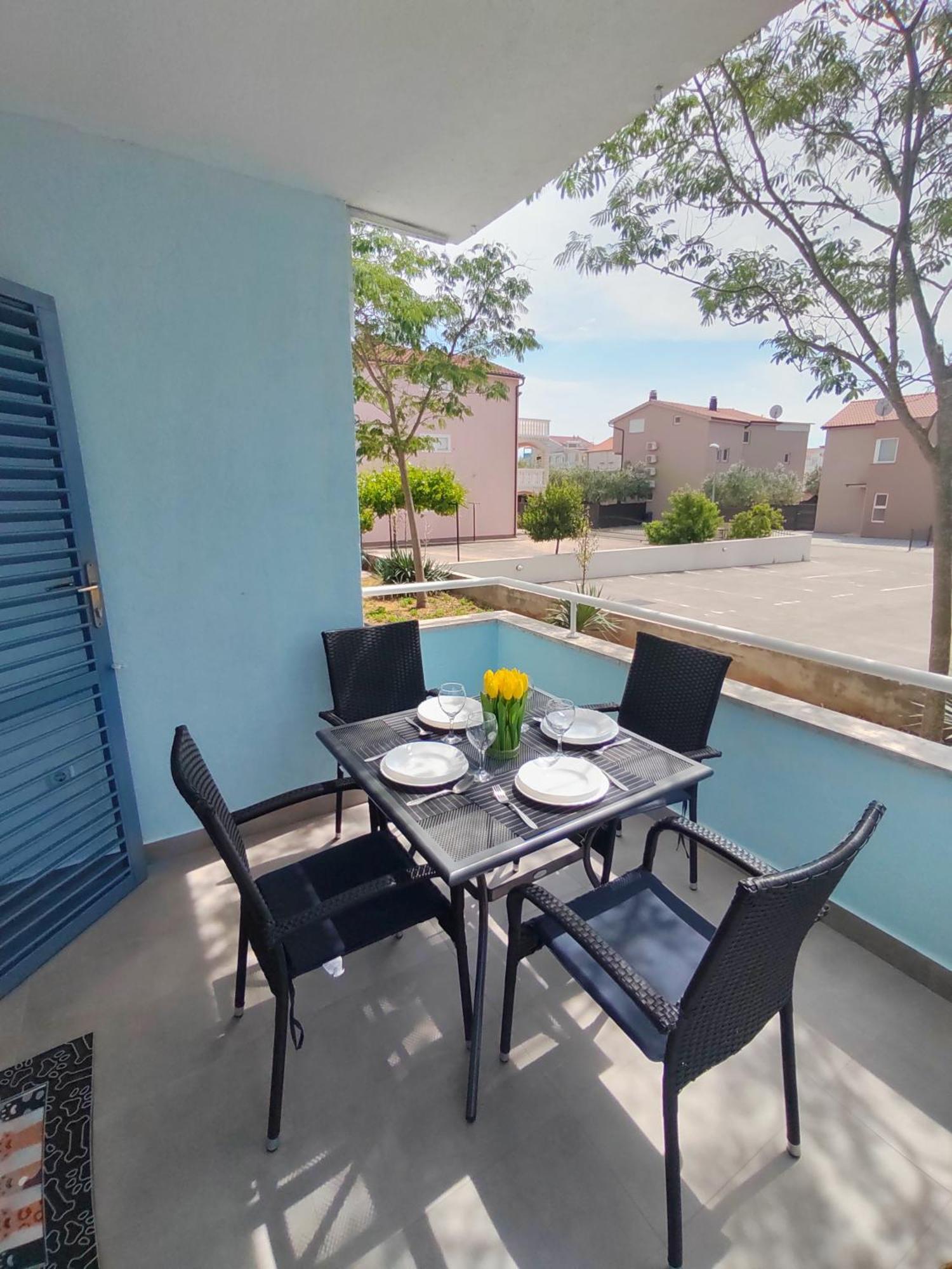 Apartman Karmen Apartment Srima Exterior photo